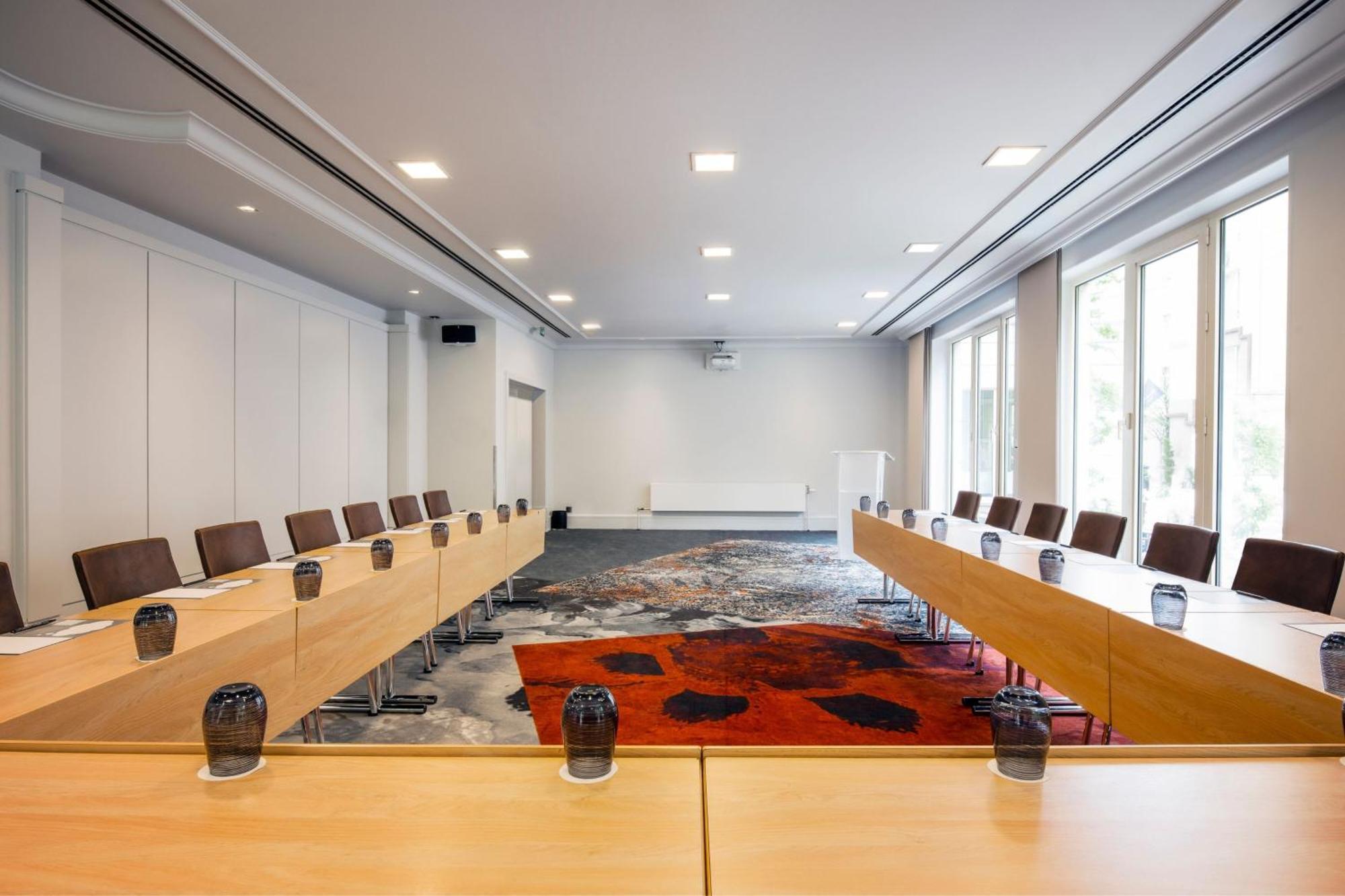 Hotel Marriott Executive Brussels 4*