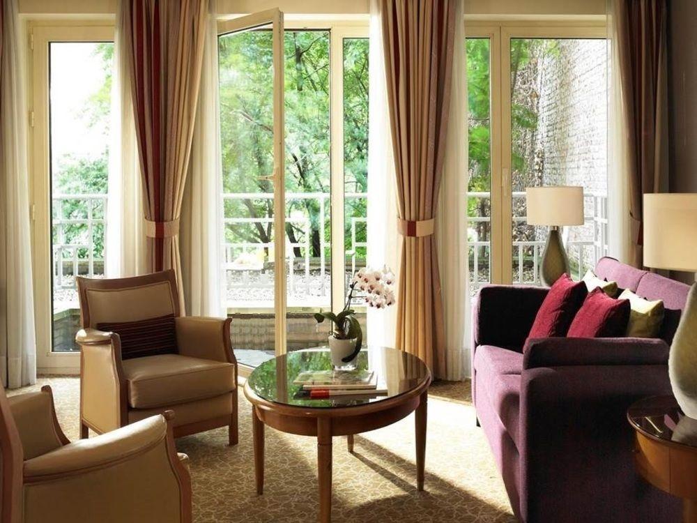 Marriott Executive Brussels 4*